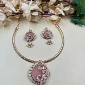 Pendant 1