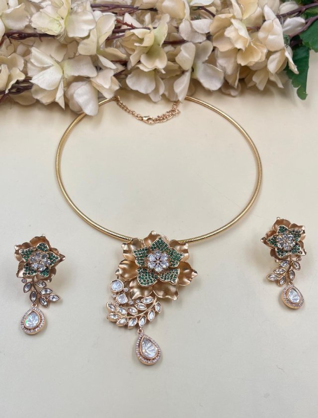Pendant 2